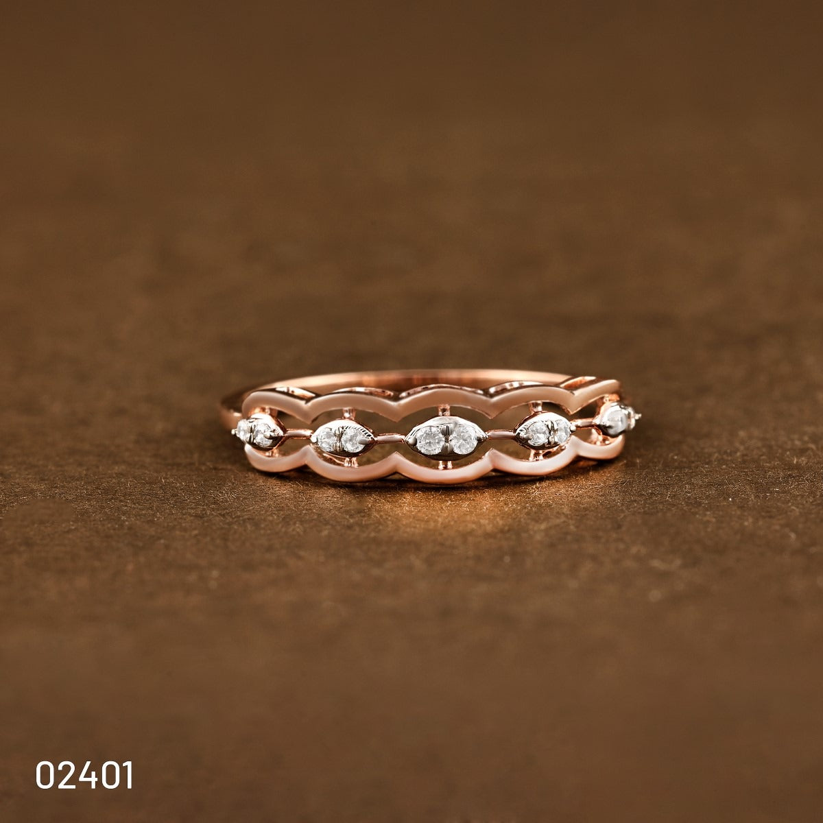 Elegant Gold Ring – Dainty Band for Daily Wear